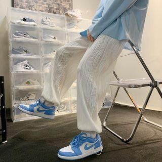 High-waist Plain Pleated Sweatpants