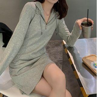 Long-sleeve Plain Zip-up Hoodie Dress