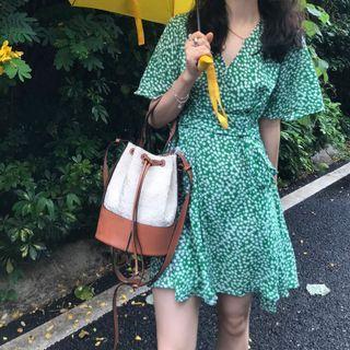 V Neck Floral Short Sleeve Dress