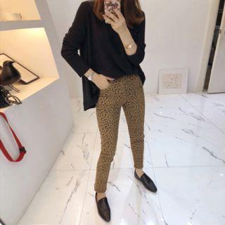Leopard Cropped Straight-cut Pants