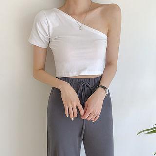 Asymmetric-shoulder Slim Cropped T-shirt