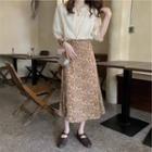 Short-sleeve Frill Trim Plain Blouse / High-waist Floral Skirt