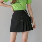 Plain Button Pleated Skirt