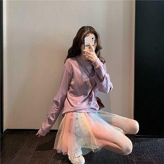 Long-sleeve Slit-back T-shirt / A-line Mesh Skirt