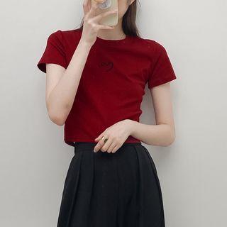 Heart Short-sleeve Cropped T-shirt