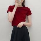 Heart Short-sleeve Cropped T-shirt