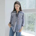 Tie-front 3/4-sleeve Patterned Top