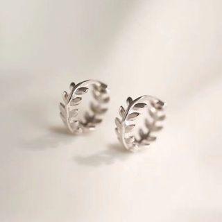 Leaf 925 Sterling Silver Mini Hoop Earring 1 Pair - Silver - One Size