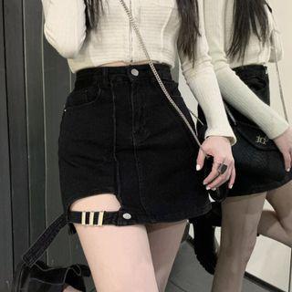 Buckled Cutout A-line Denim Skirt
