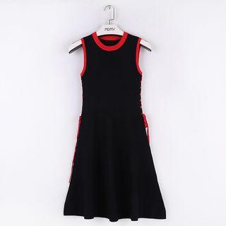 Contrast Trim Sleeveless Knit Dress