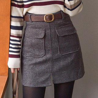 Pocket-detail Checked Skirt With Belt