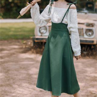 Set: Off Shoulder Top + Suspender Skirt