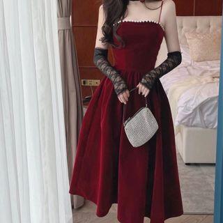 Spaghetti Strap Midi A-line Dress / Lace Arm Sleeves