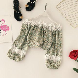 Off Shoulder Floral 3/4-sleeve Crop Top