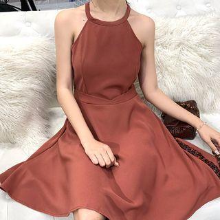 Halter-neck Plain A-line Dress Red - One Size