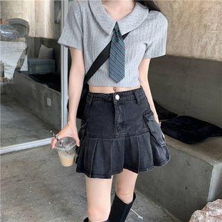 Short-sleeve Collared Top / Denim Skirt