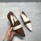 Pointed Contrast Strap Loafers