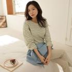 Pastel Round-neck Stripe T-shirt