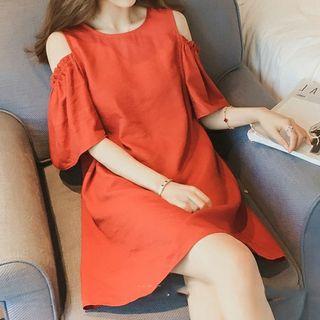 Plain Cold Shoulder Shift Dress