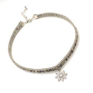 Rhinestone Flower Pendant Choker Silver & Black - One Size
