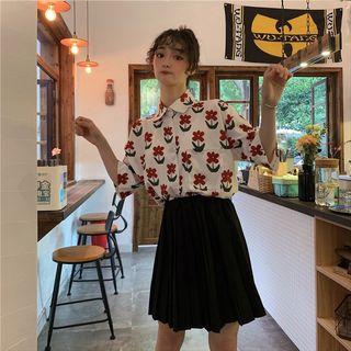 Floral Printed Elbow-sleeve Shirt / Pleated Skirt
