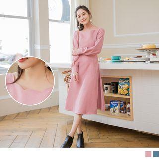 Scallop-edge Neckline Long Sleeve A-line Dress