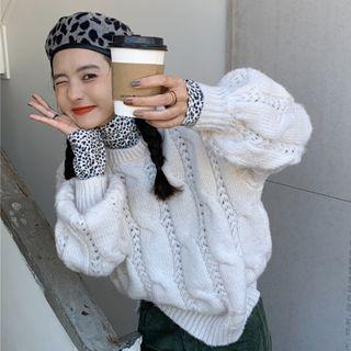 Long-sleeve Leopard Print T-shirt / Cable-knit Sweater