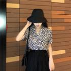 Zebra Pattern Short-sleeve Shirt / High-waist Skirt