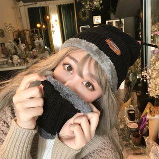 Set: Fleece-lined Knit Beanie + Scarf