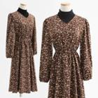 Set: Mock-neck Long-sleeve T-shirt + Puff-sleeve Floral Print A-line Dress