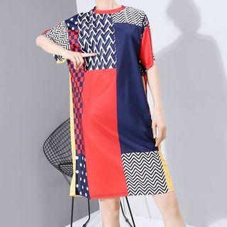 Short-sleeve Pattern Panel A-line Dress Red & Blue - One Size