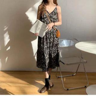 Spaghetti Strap Lace Trim Floral Print Midi Dress