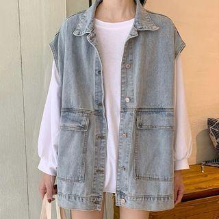Button Denim Vest / Plain Sweatshirt