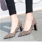 Leopard High-heel Pumps