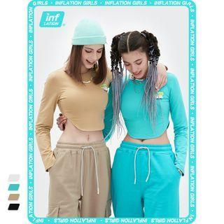 Round-hem Crop T-shirt