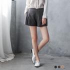 Pleated Loose Shorts