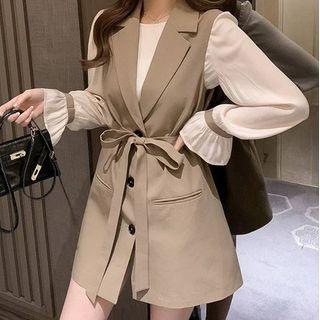 Bell-sleeve Blouse / Tie-waist Single-breasted Vest