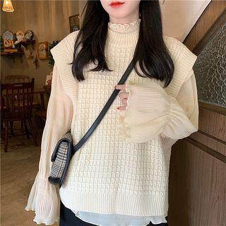 Vest / Long-sleeve Mock-neck Top