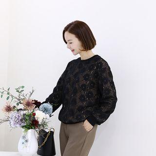 Round-neck Laced Velvet Pullover