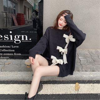 Bow-accent Crewneck Sweater