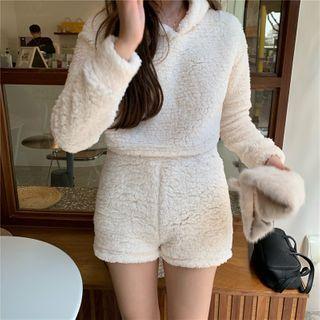 Fleece Hoodie / Shorts
