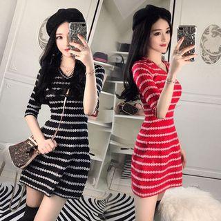 Elbow-sleeve Pattern A-line Mini Knit Dress