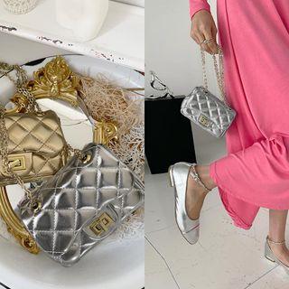 Double-strap Quilted Mini Hand Bag