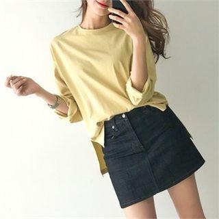 Crewneck Dip-back Colored T-shirt