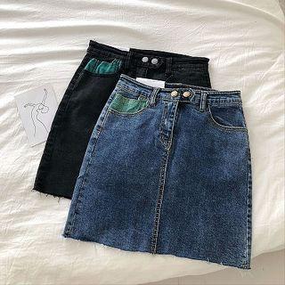 Color-block High-waist Frayed Denim Skirt