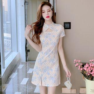 Short-sleeve Printed Side-slit Qipao Dress