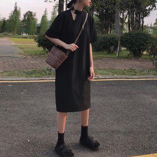 Short-sleeve Cut-out T-shirt Dress