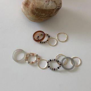 Set Of 4: Acrylic Alloy Ring
