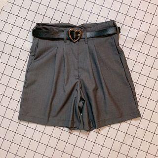 Set: Dress Shorts + Heart Buckle Belt