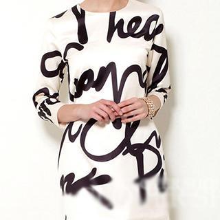 3/4-sleeve Lettering Dress